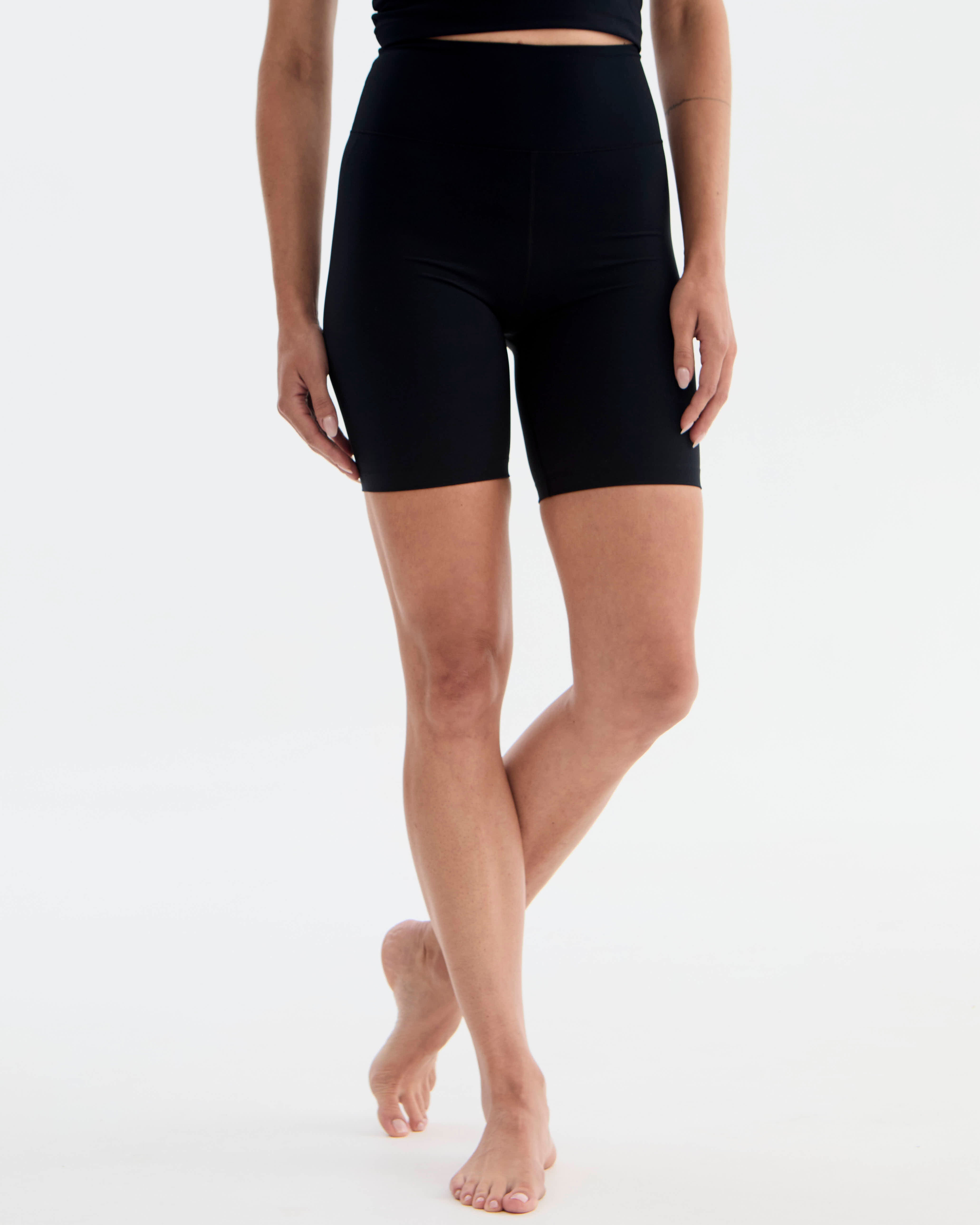 Chleo Short Onyx
